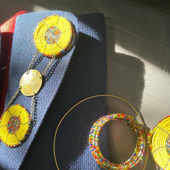 Handmade African Pieces - Picture 4 of 5